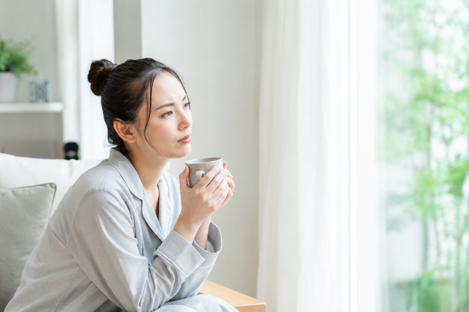 自律神経の不調に悩んでいる女性